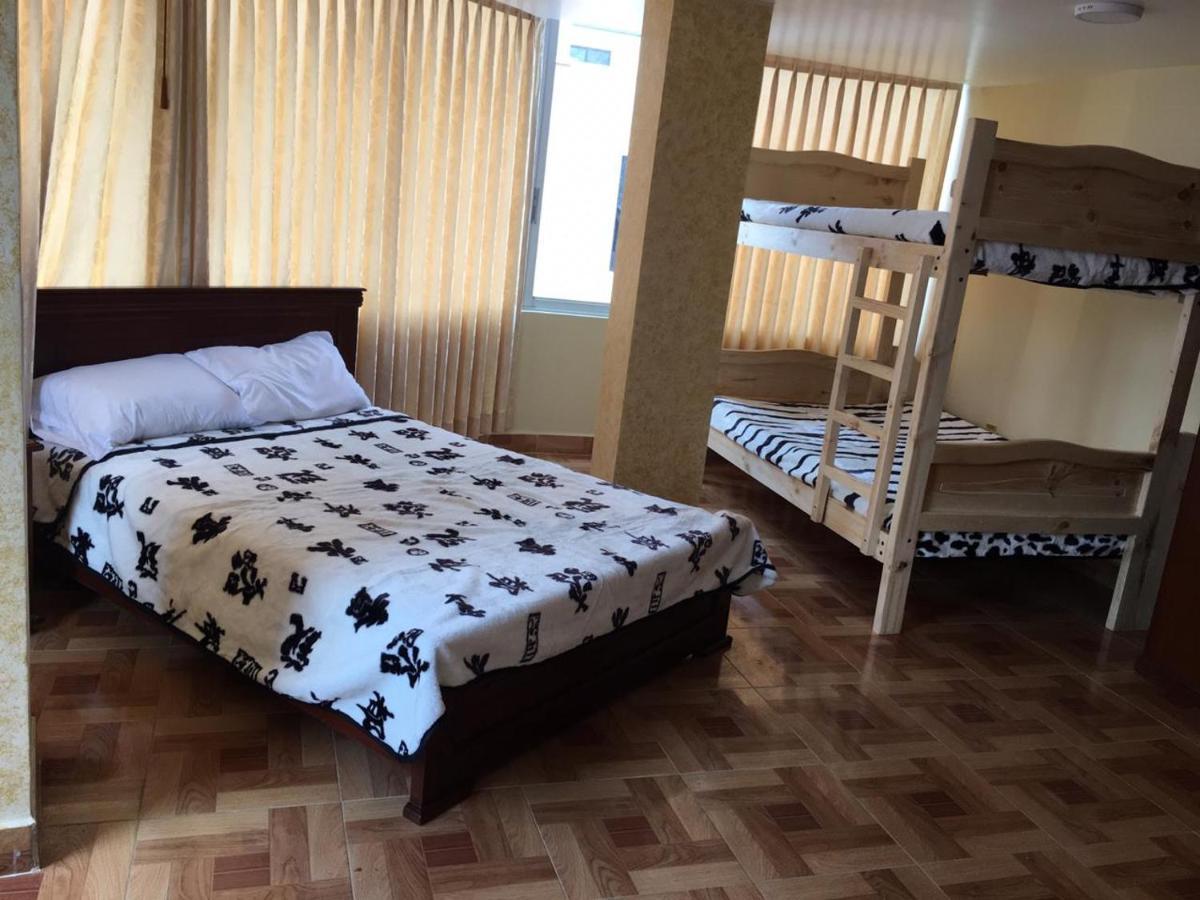 Hotel De La Pena Ambato Buitenkant foto
